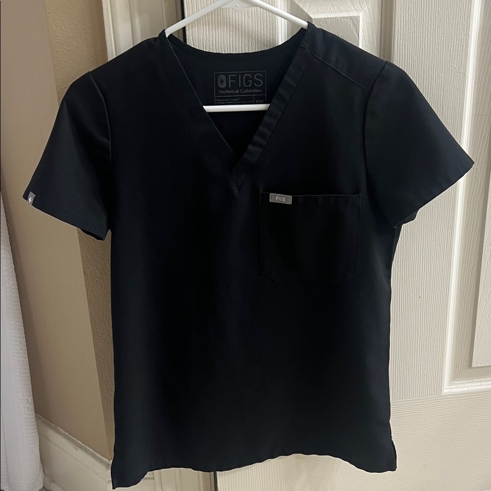 Figs Charcoal V-Neck Scrub Top